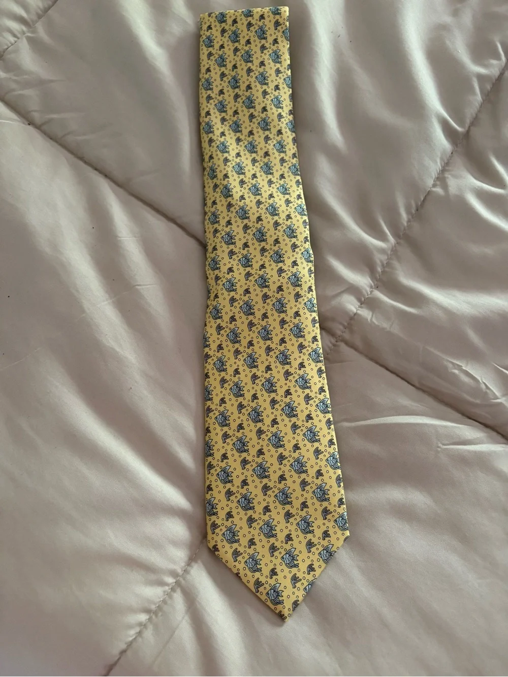 Vineyard Vines Angel Fish Tie